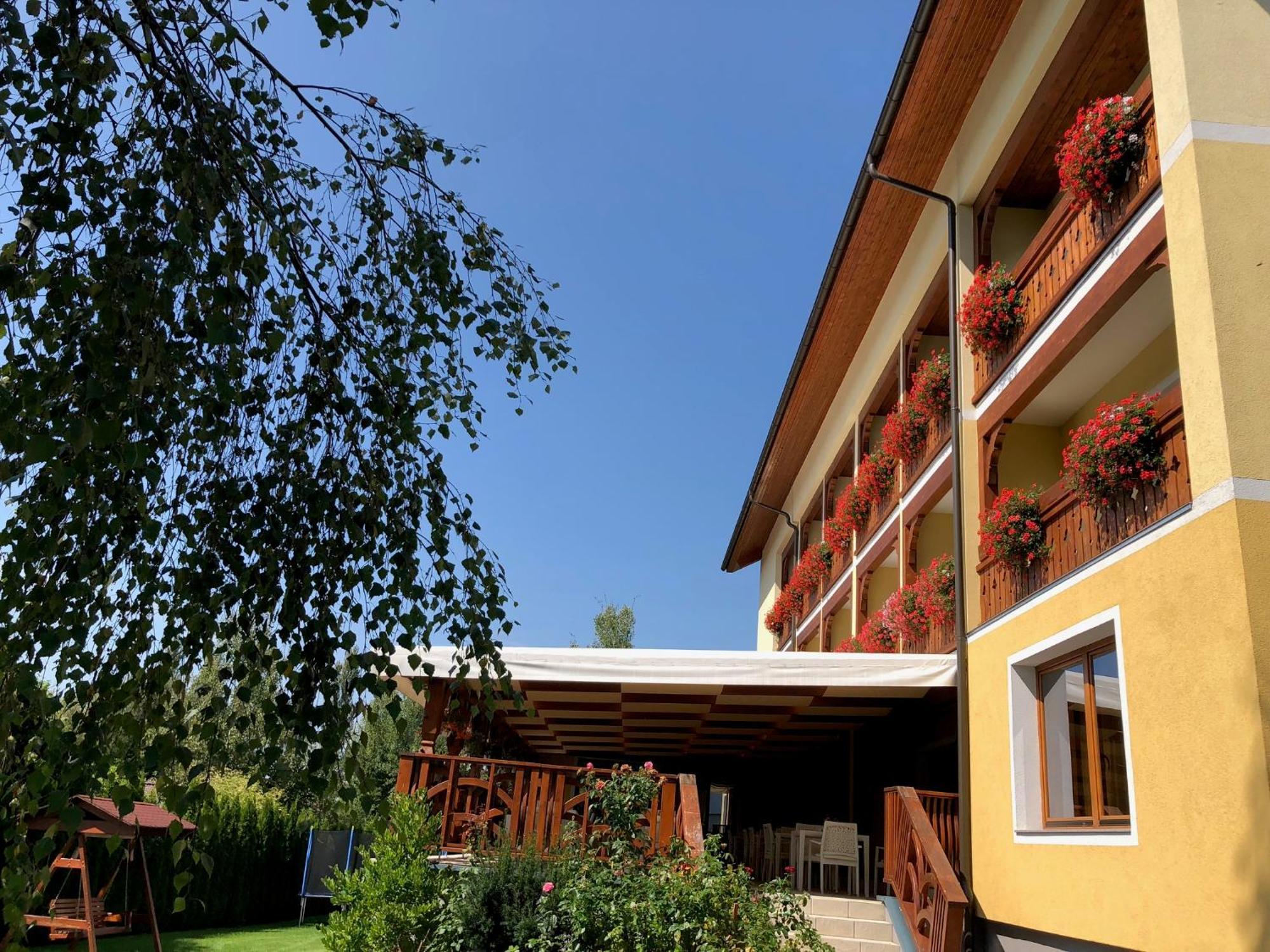 Hotel Alex Sankt Kanzian am Klopeiner See Esterno foto