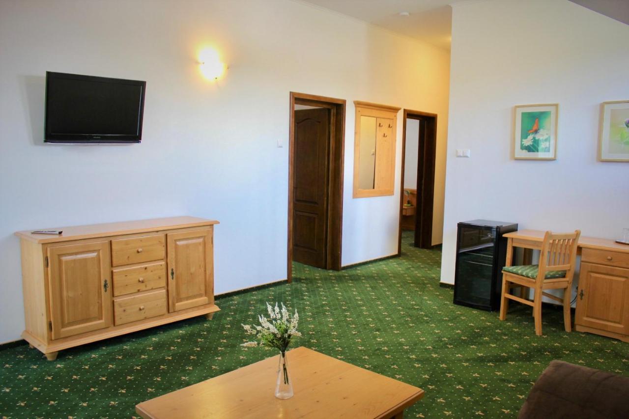 Hotel Alex Sankt Kanzian am Klopeiner See Esterno foto
