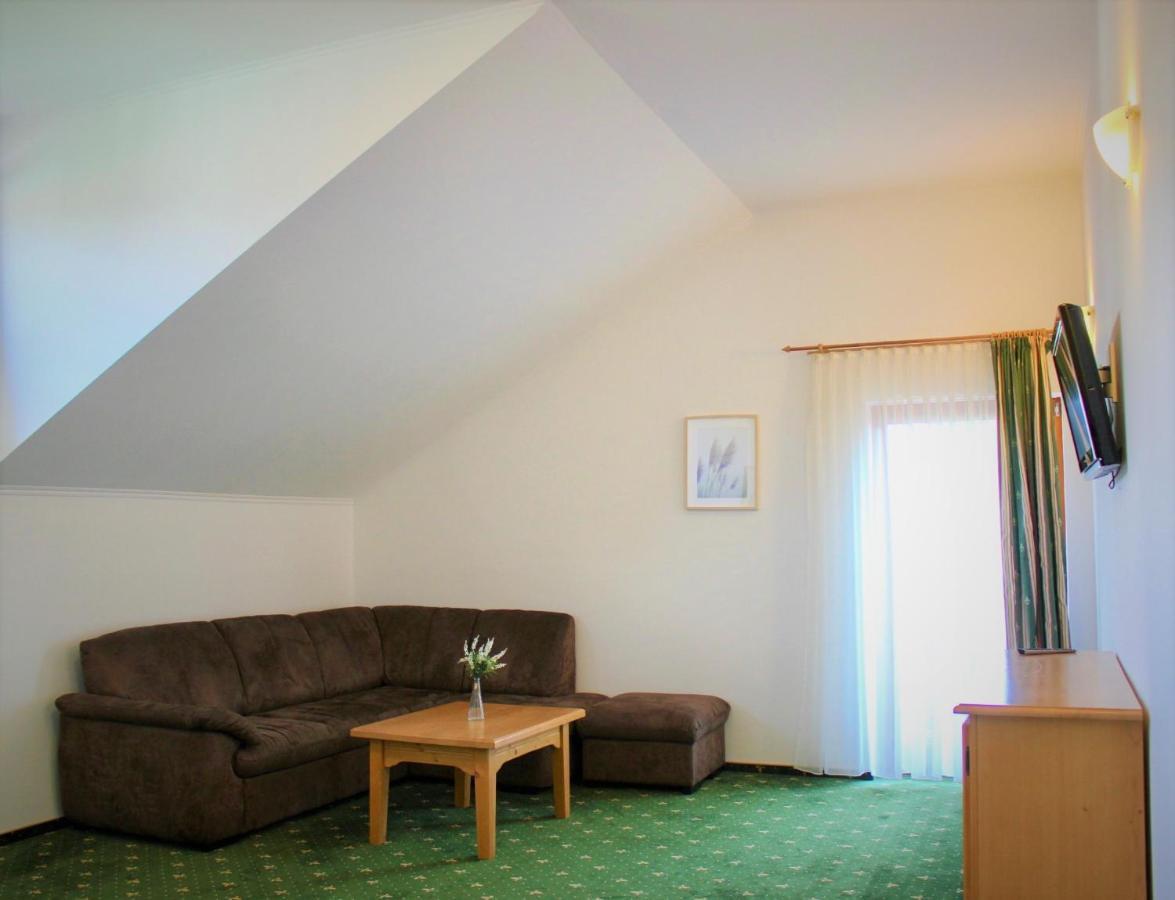 Hotel Alex Sankt Kanzian am Klopeiner See Esterno foto